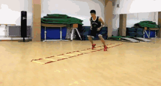 特殊体型的篮球运动员如何进行个性化训练_1